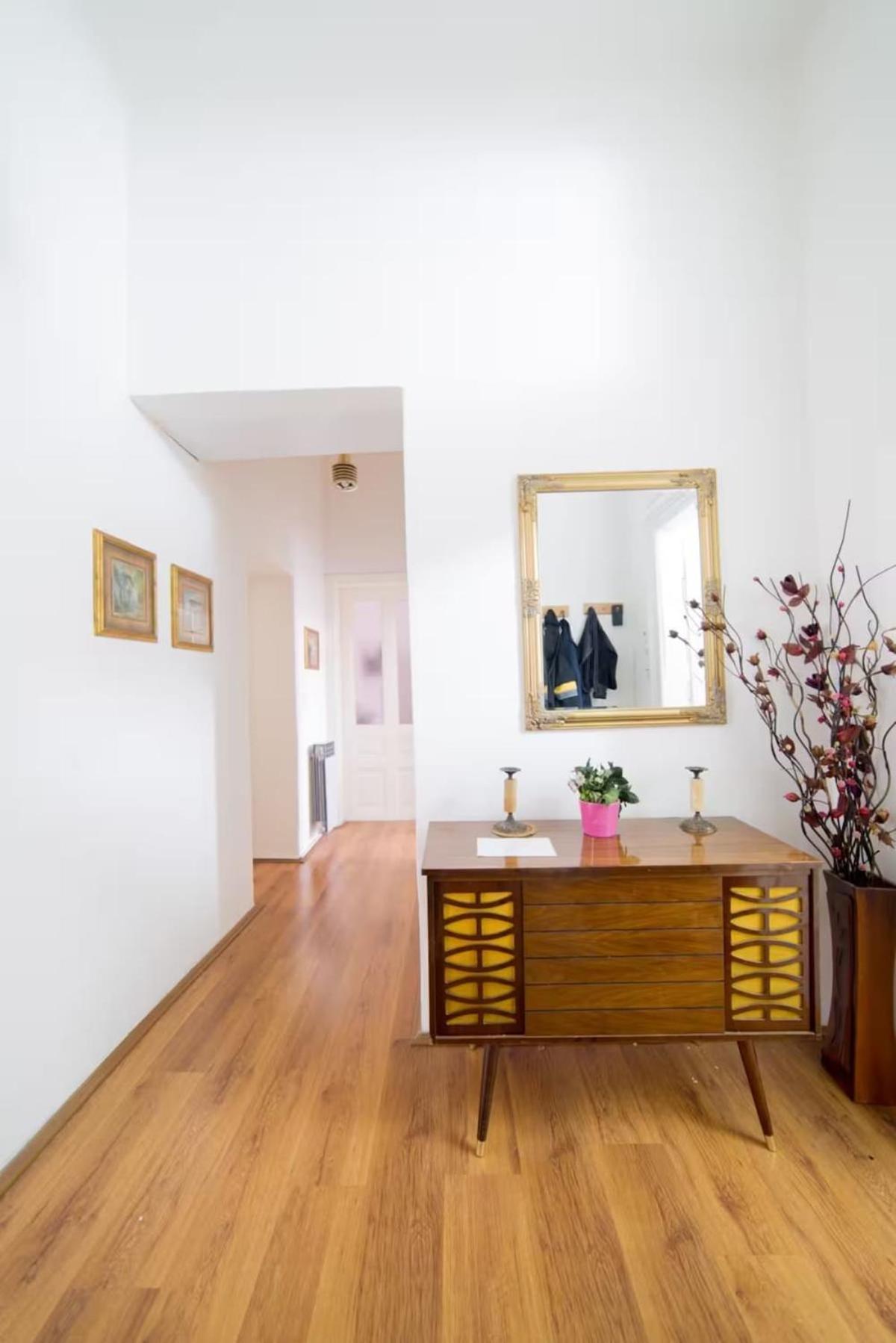 Apartment Spacious In The Centre *