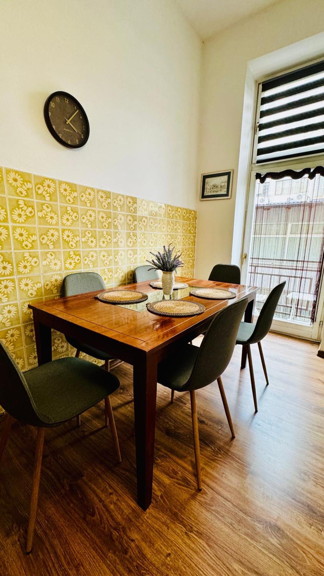 Spacious In The Centre Apartment